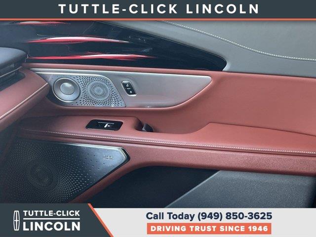 2024 Lincoln Nautilus - $54,780