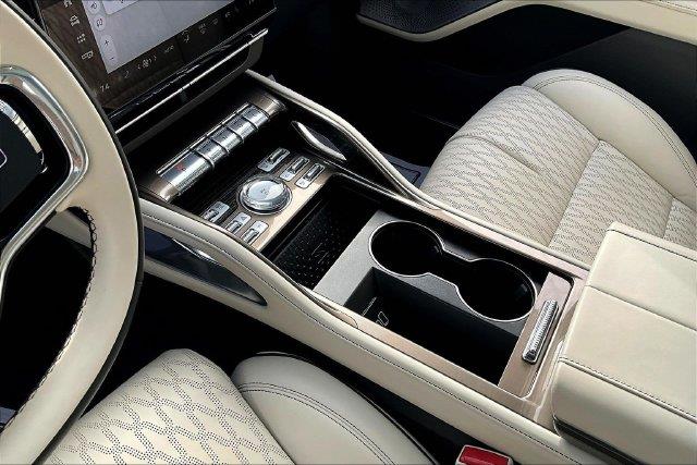 2024 Lincoln Nautilus - $57,979