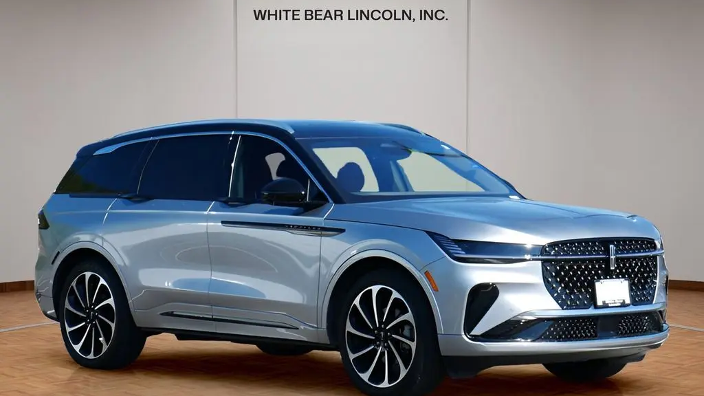 2025 Lincoln Nautilus Hybrid Black Label