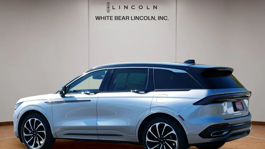 2025 Lincoln Nautilus Hybrid Black Label