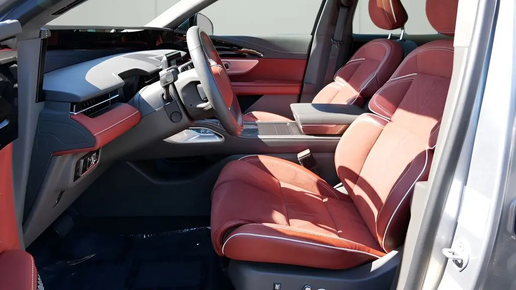 2025 Lincoln Nautilus Hybrid Black Label