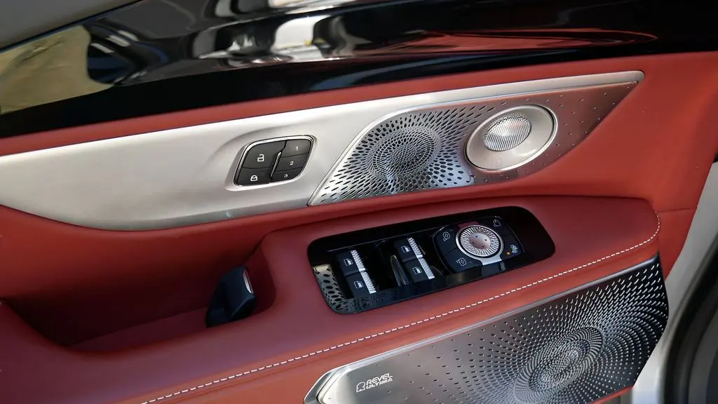 2025 Lincoln Nautilus Hybrid Black Label