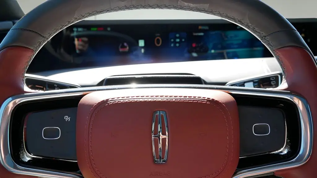2025 Lincoln Nautilus Hybrid Black Label