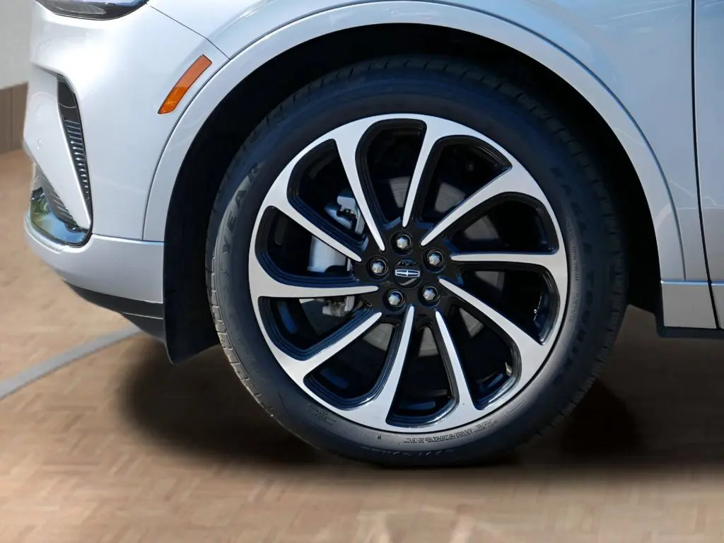 2025 Lincoln Nautilus - $67,347