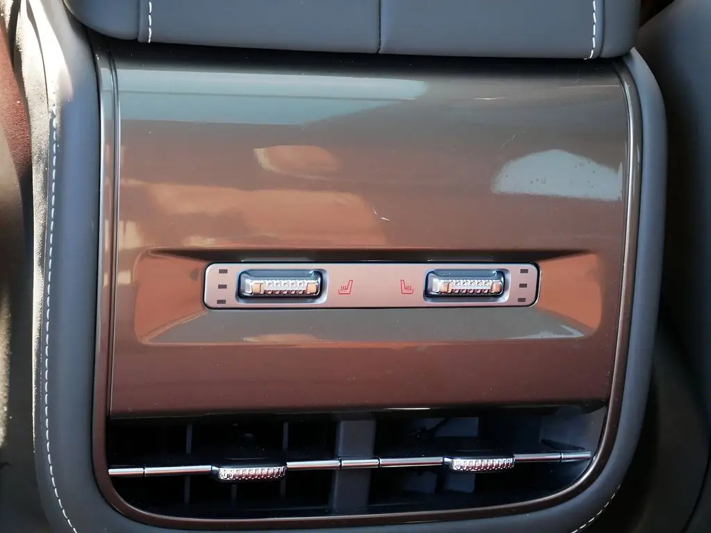 2025 Lincoln Nautilus - $67,347