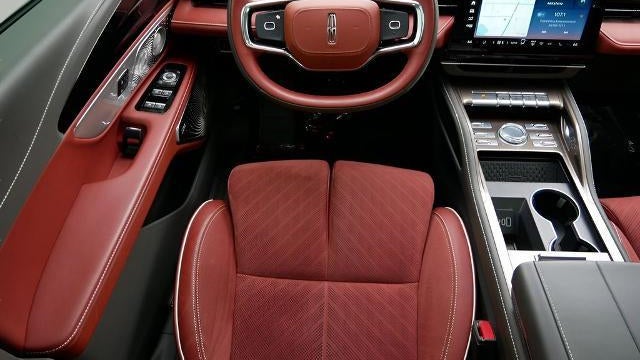2025 Lincoln Nautilus Hybrid Black Label