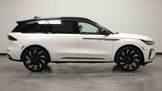 2026 Lincoln Nautilus Hybrid Black Label