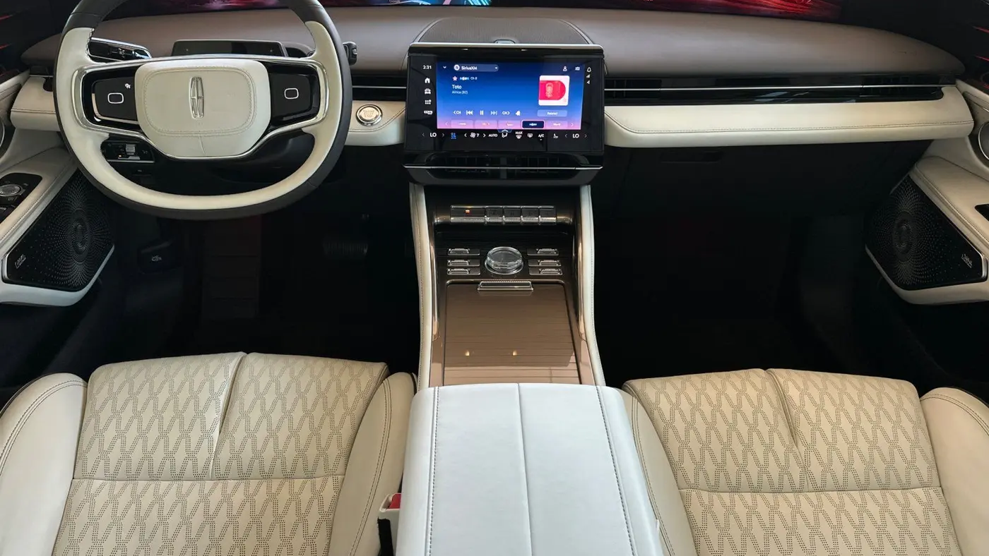 2024 Lincoln Nautilus Black Label