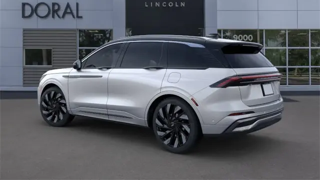 2024 Lincoln Nautilus Black Label