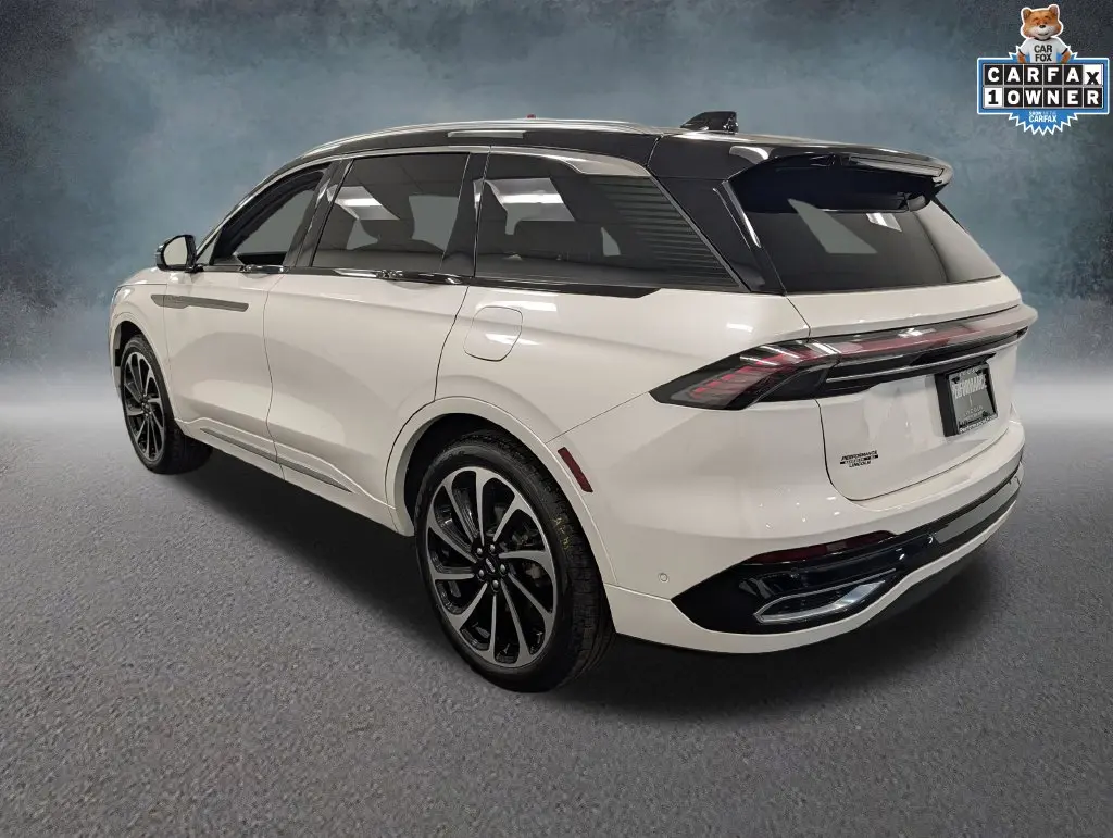 2024 Lincoln Nautilus - $54,942