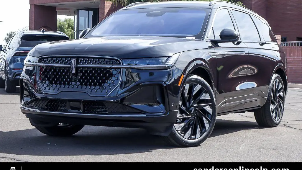 Preowned 2024 Lincoln Nautilus Black Label for Sale