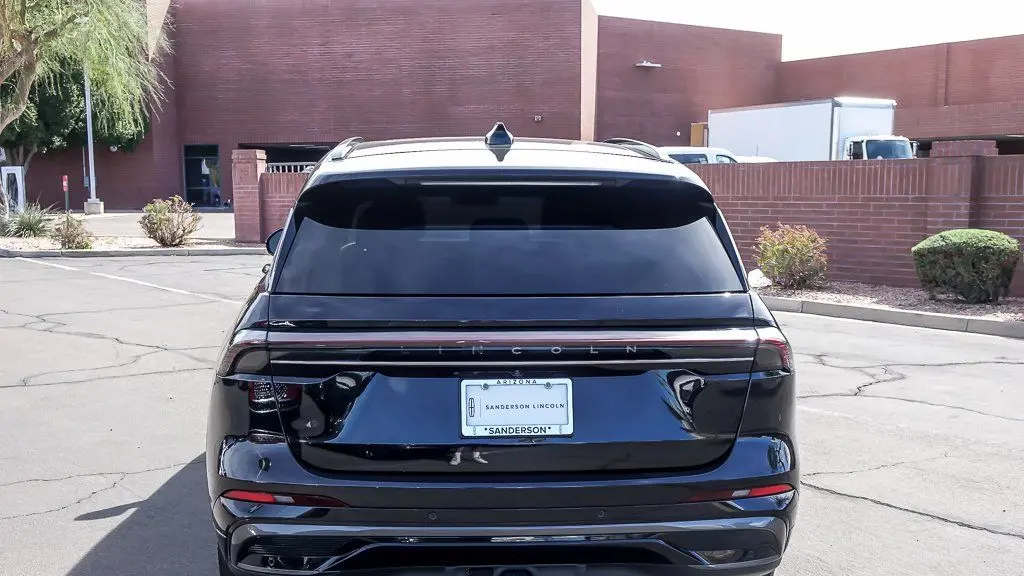 2024 Lincoln Nautilus Black Label