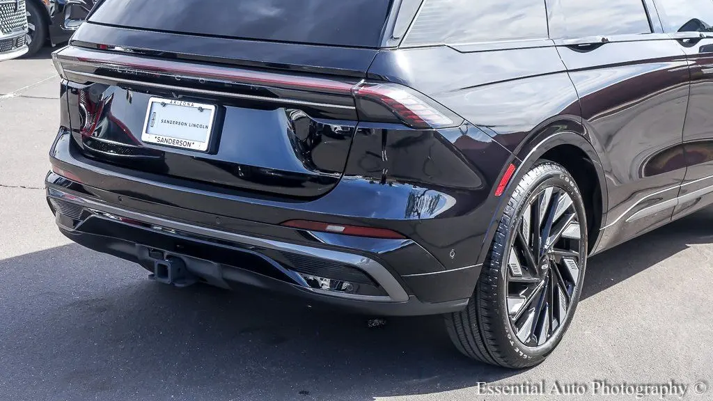 2024 Lincoln Nautilus Black Label