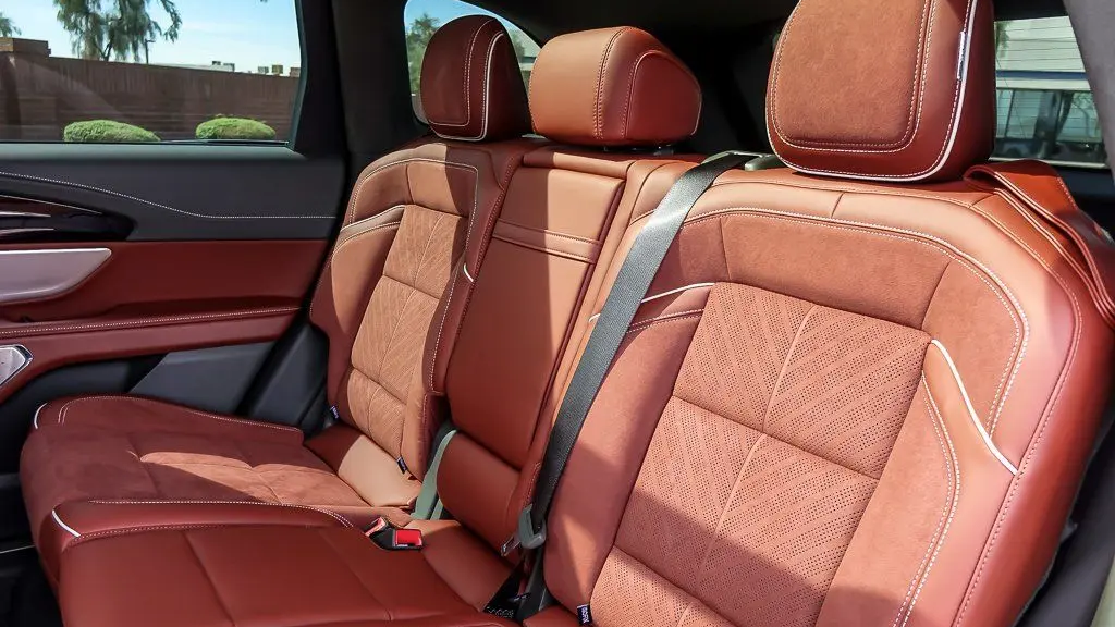 2024 Lincoln Nautilus Black Label