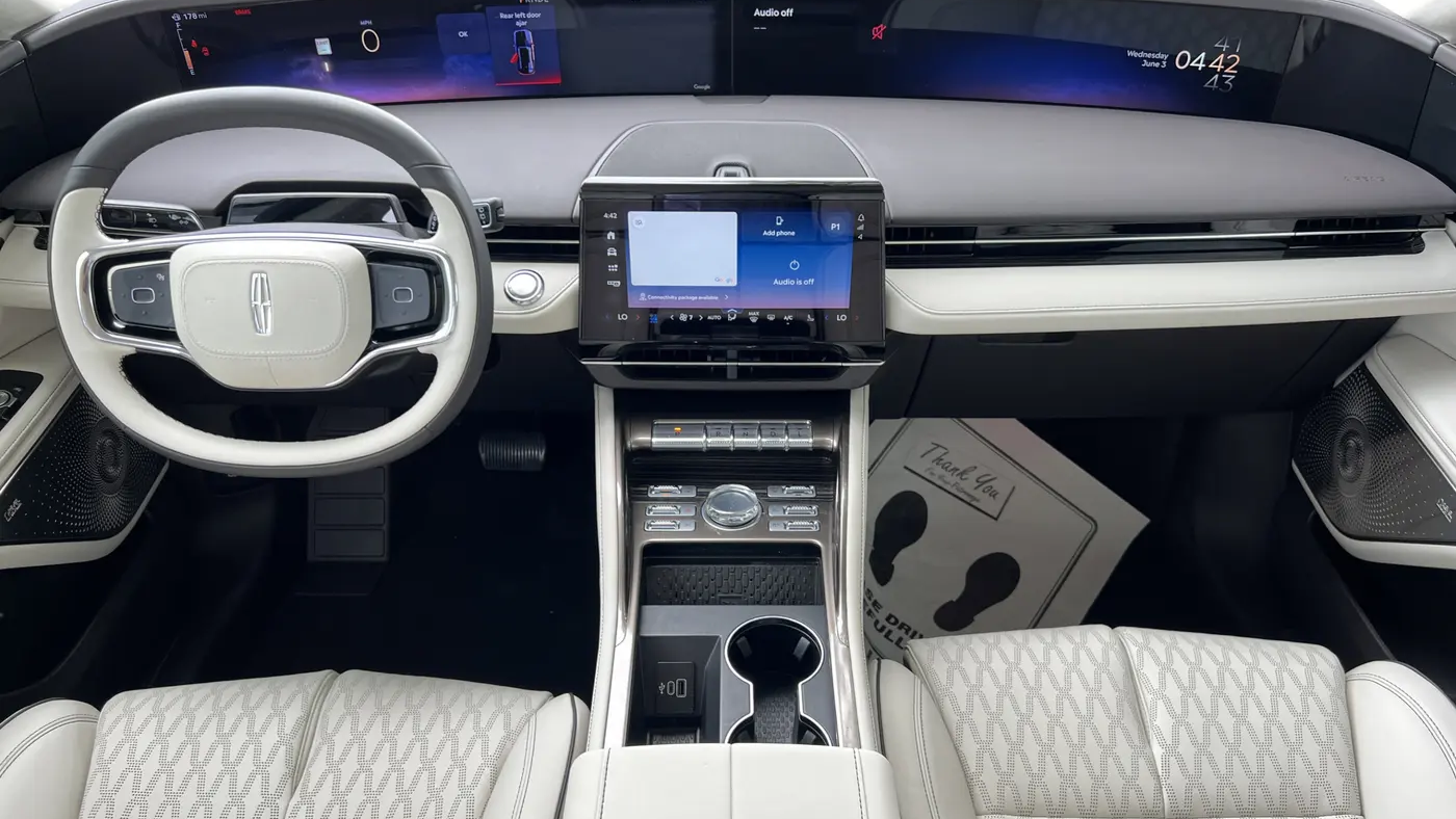 2024 Lincoln Nautilus Black Label