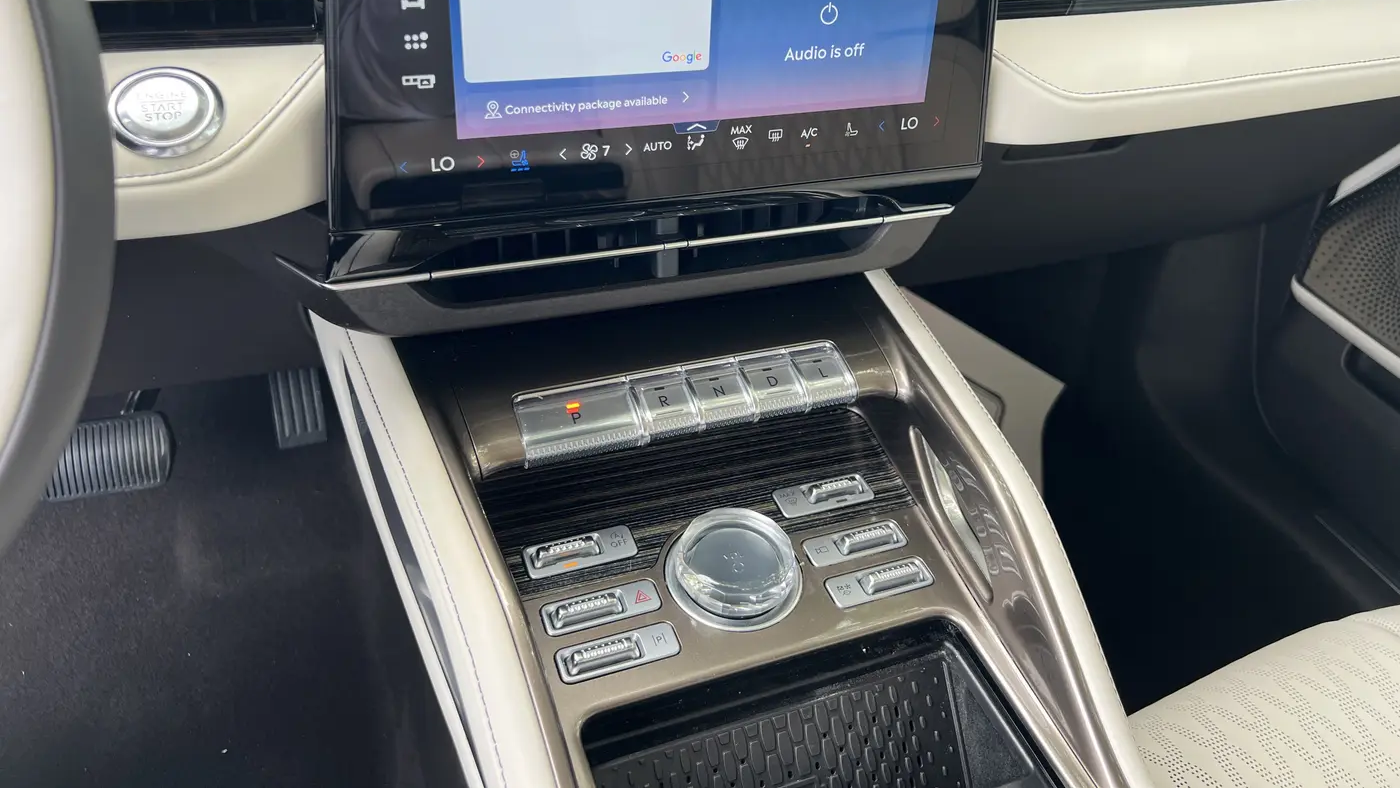2024 Lincoln Nautilus Black Label