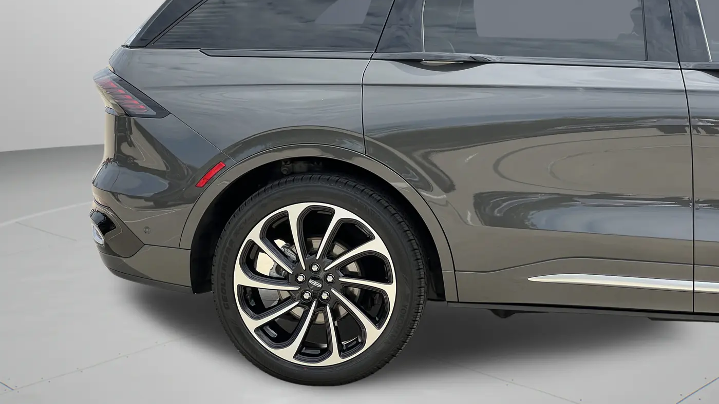 2024 Lincoln Nautilus Black Label