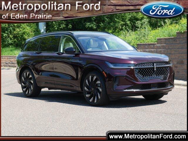 2025 Lincoln Nautilus - $64,999
