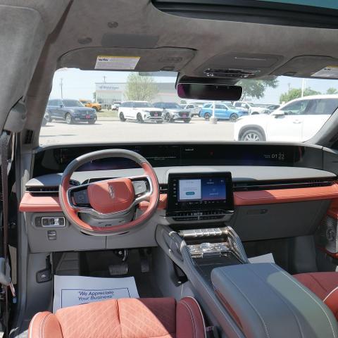 2025 Lincoln Nautilus - $68,499