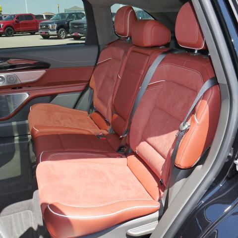 2025 Lincoln Nautilus - $68,499