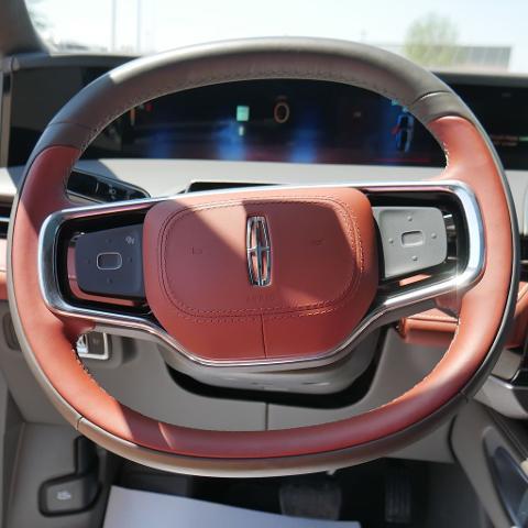 2025 Lincoln Nautilus - $68,499