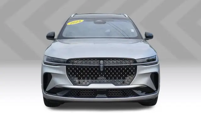 2024 Lincoln Nautilus Black Label