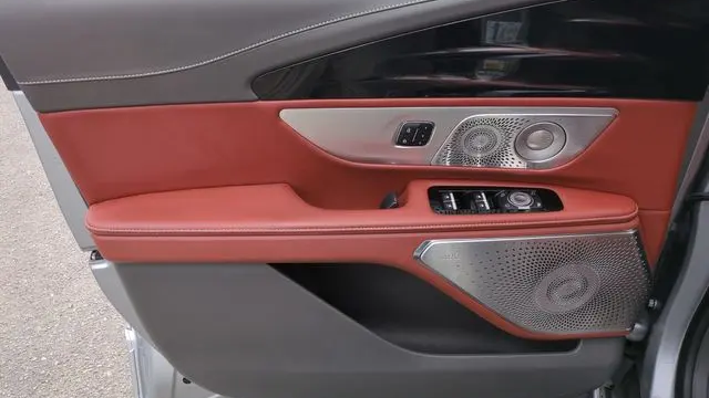 2024 Lincoln Nautilus Black Label