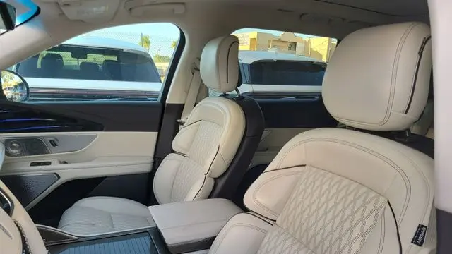 2024 Lincoln Nautilus Black Label