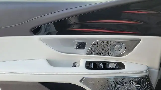 2024 Lincoln Nautilus Black Label