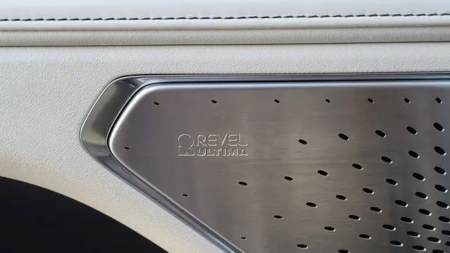2024 Lincoln Nautilus Black Label