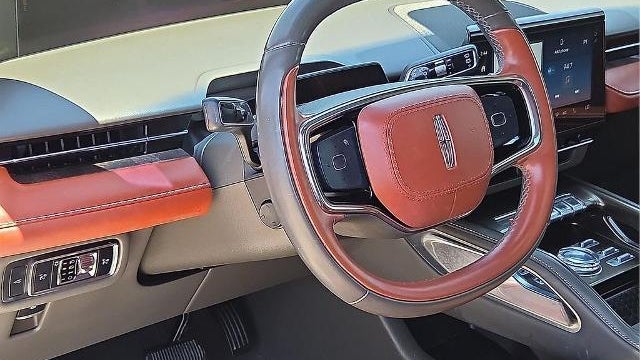 2024 Lincoln Nautilus Black Label