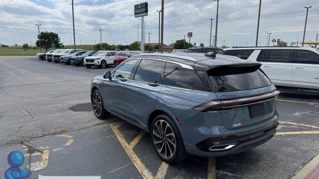 2025 Lincoln Nautilus Black Label