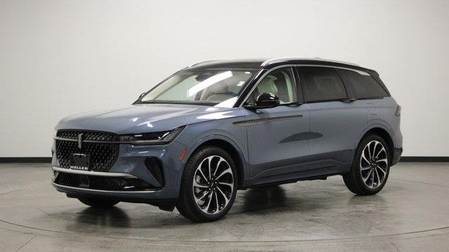 2025 Lincoln Nautilus Black Label