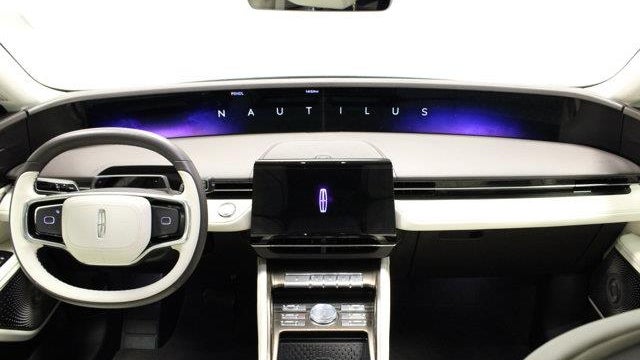 2025 Lincoln Nautilus Black Label