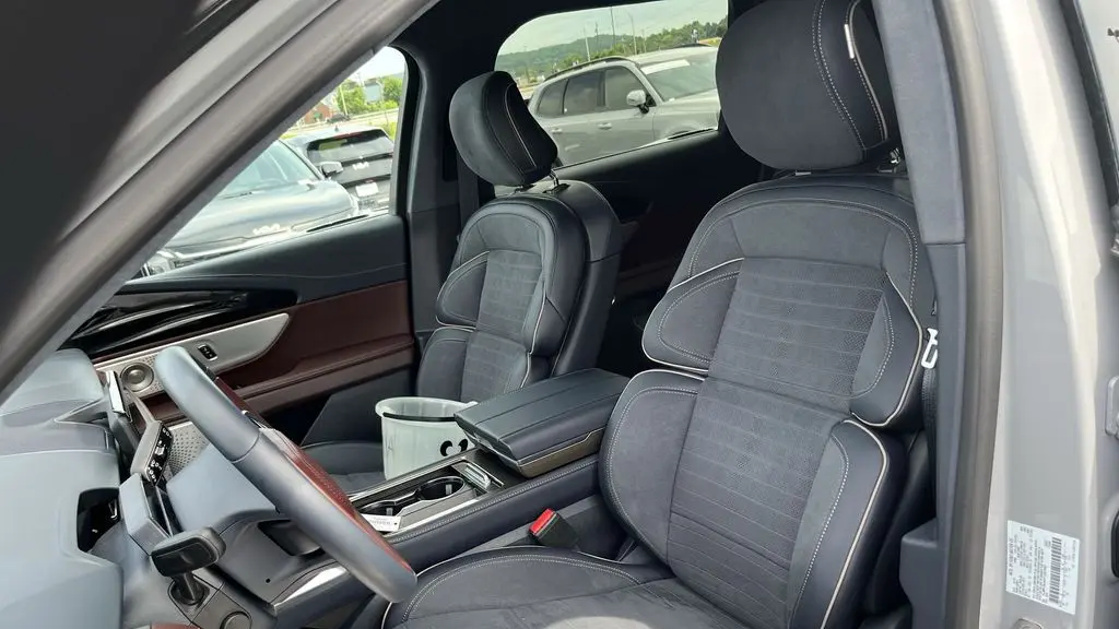 2026 Lincoln Nautilus Black Label