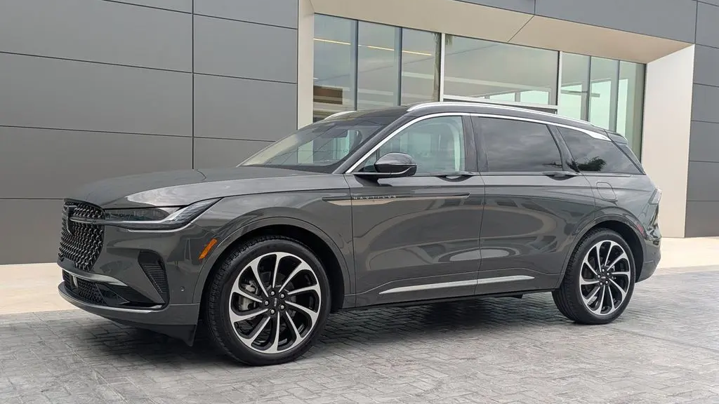 2024 Lincoln Nautilus Black Label