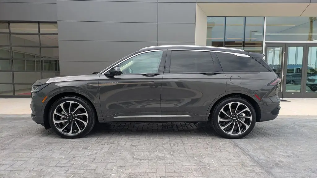 2024 Lincoln Nautilus Black Label