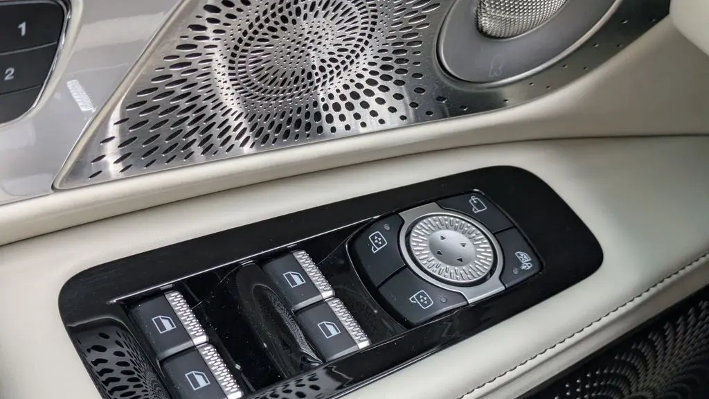 2024 Lincoln Nautilus Black Label