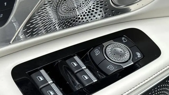 2025 Lincoln Nautilus Black Label