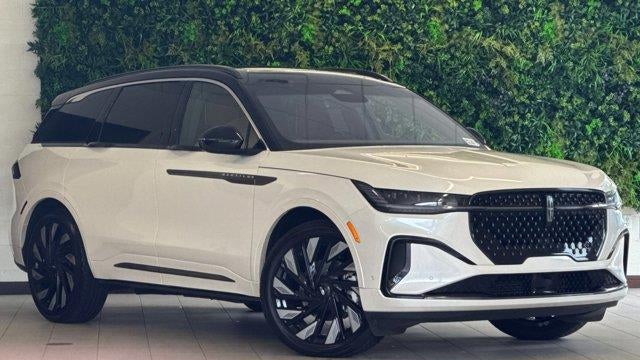 2024 Lincoln Nautilus Black Label
