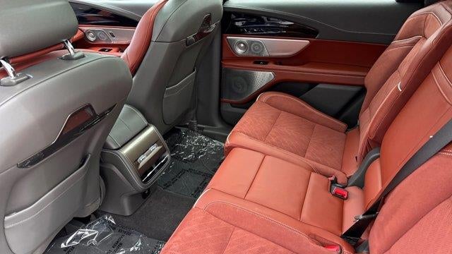 2024 Lincoln Nautilus Black Label