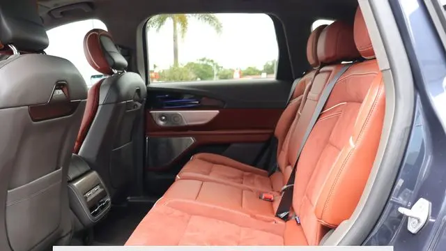 2024 Lincoln Nautilus Black Label