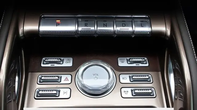2024 Lincoln Nautilus Black Label