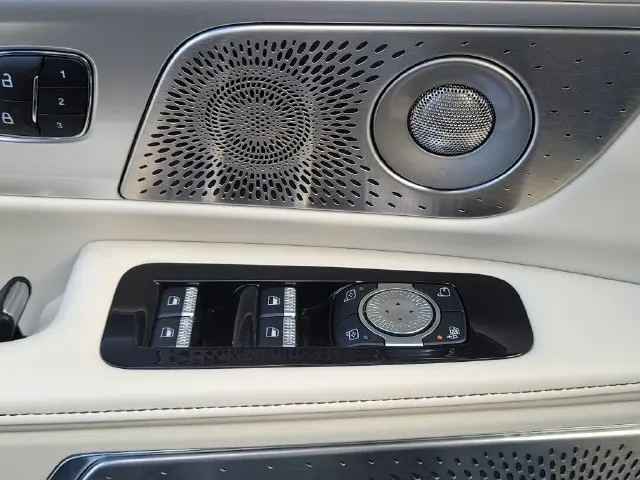 2024 Lincoln Nautilus - $49,990
