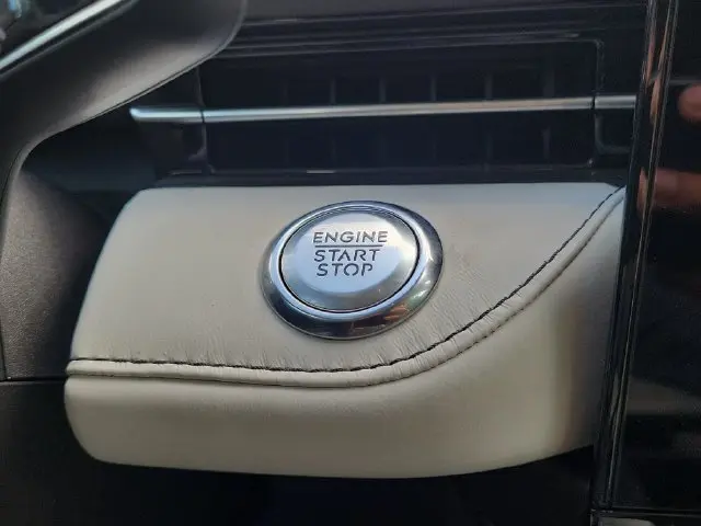 2024 Lincoln Nautilus - $49,990