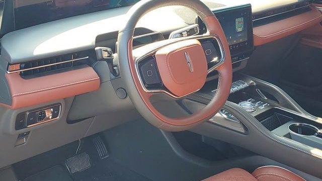 2025 Lincoln Nautilus Black Label