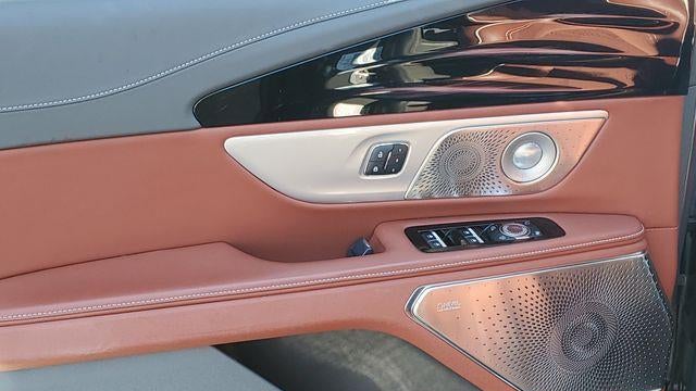 2025 Lincoln Nautilus Black Label