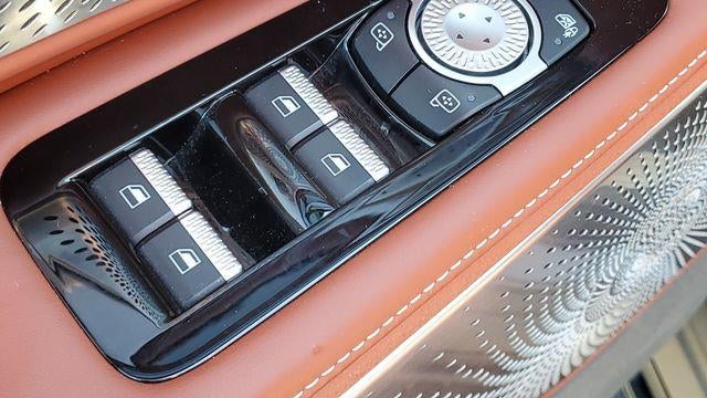 2025 Lincoln Nautilus Black Label