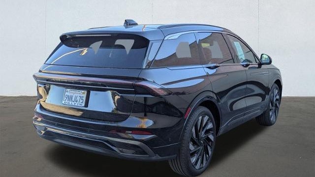 2024 Lincoln Nautilus Black Label