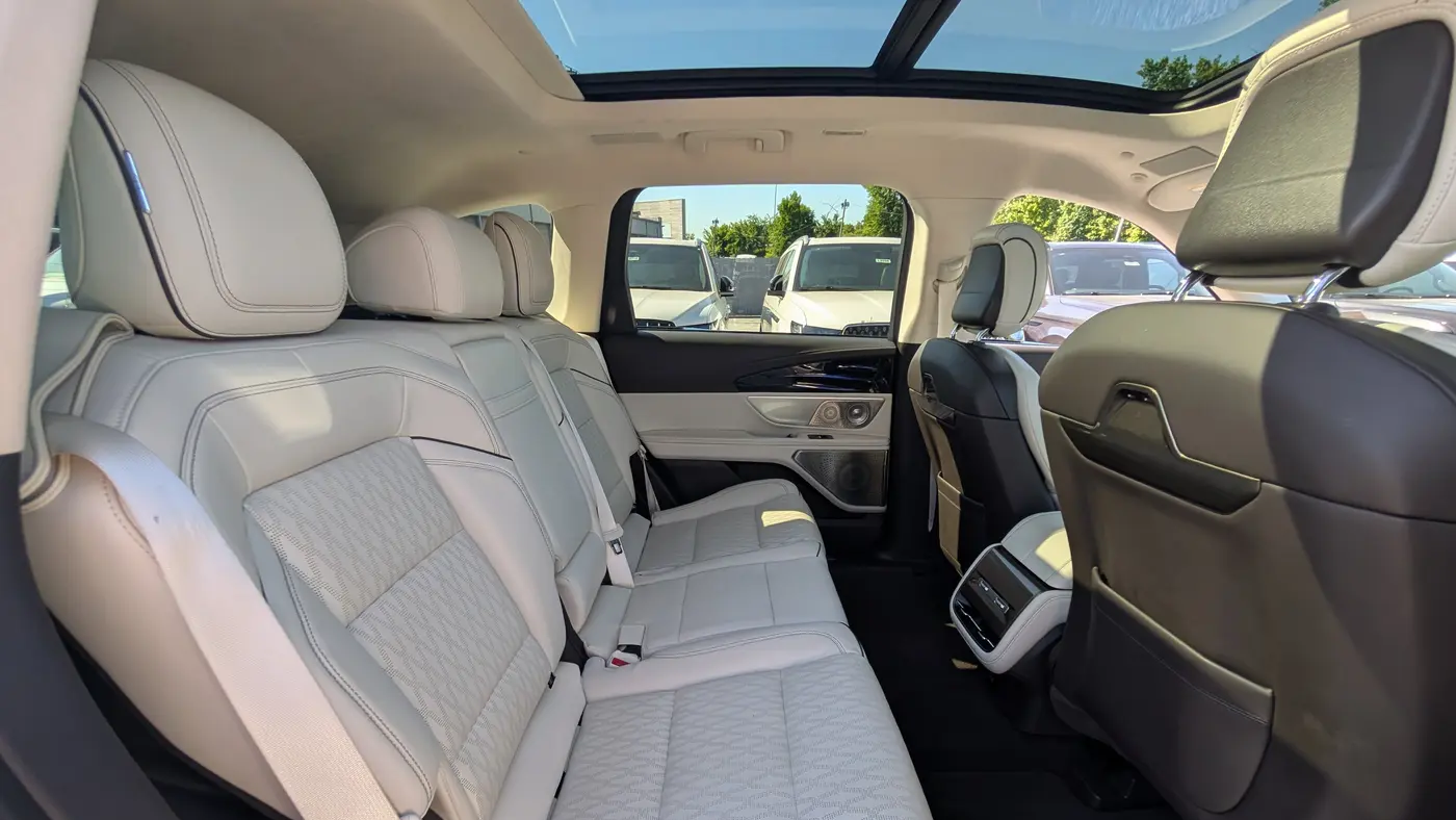 2024 Lincoln Nautilus Black Label